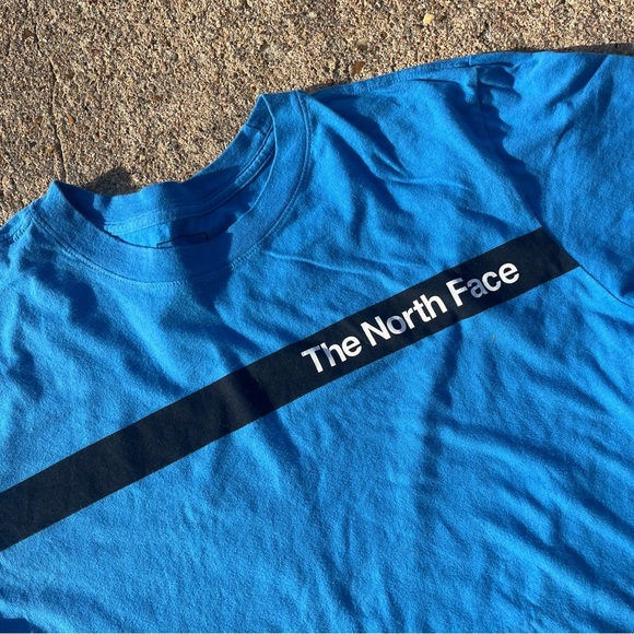 The North Face Men's Vibrant Blue Tee - Picture 2 of 4